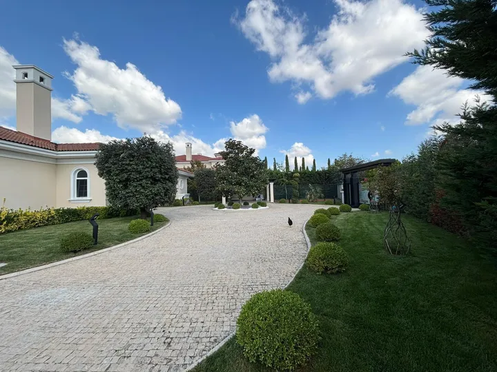 Peyzaj galerisinden görünüm 16